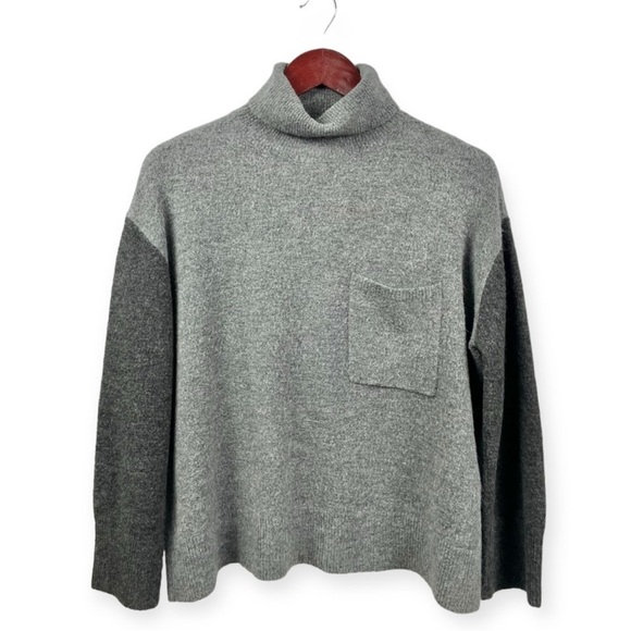 Sweaters - Oak + Fort Contrast Wool Blend Turtleneck Sweater, size S